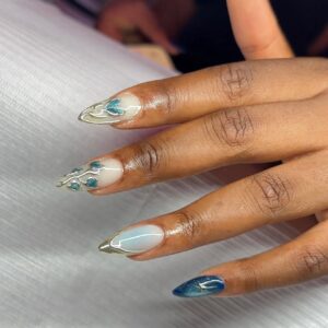 Oval Acrylic Nails
